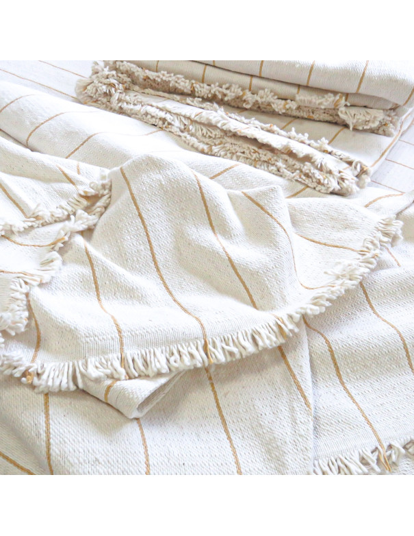 Manta Lili (Ocre) - Deco Por Mayor