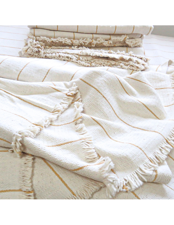 Manta Lili (Ocre) - Deco Por Mayor