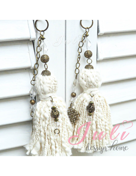 Llavero Borla Josefina (Natural) - Deco Por Mayor