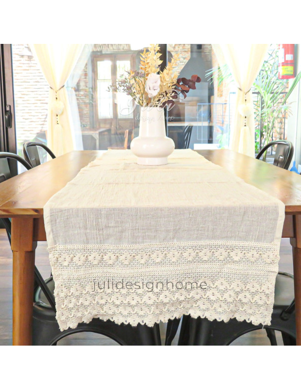 decoración de mesa con camino